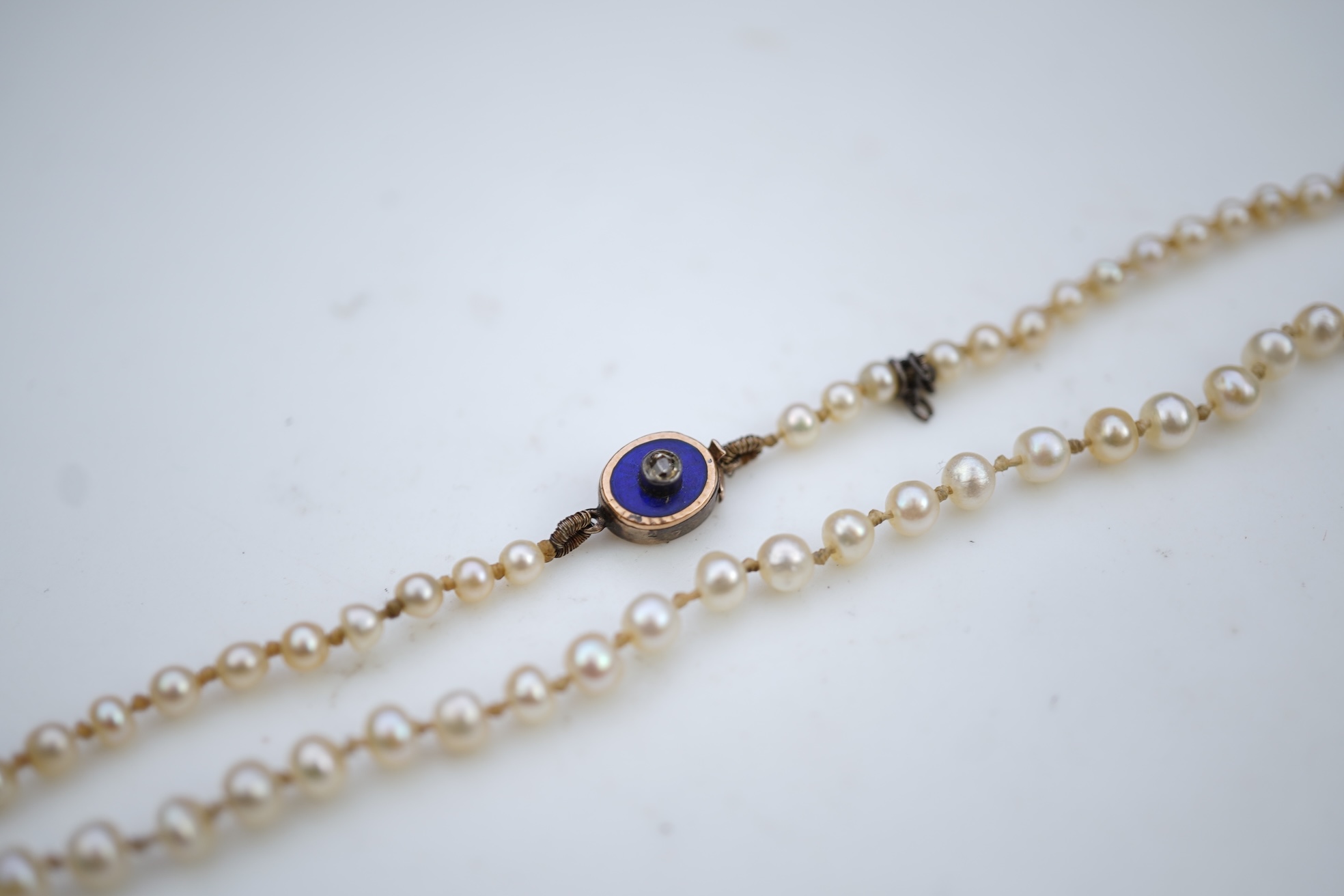 A pearl necklace, 19th century